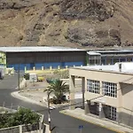 Hotel Cascajos *