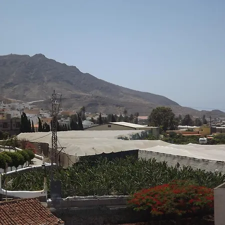 Hotel Cascajos *